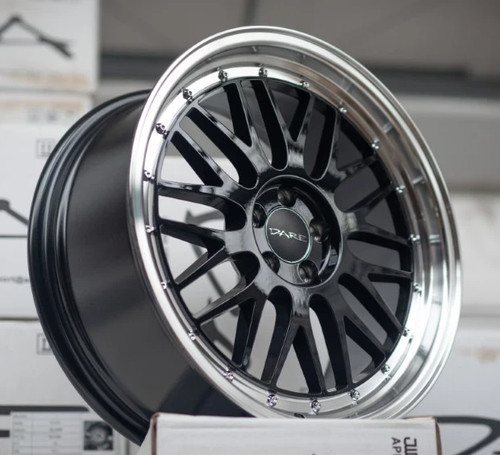 Style alloy wheels - 18",