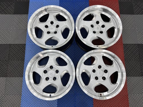Throwing star style - star,