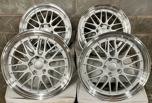 Silver alloy wheels - silver,