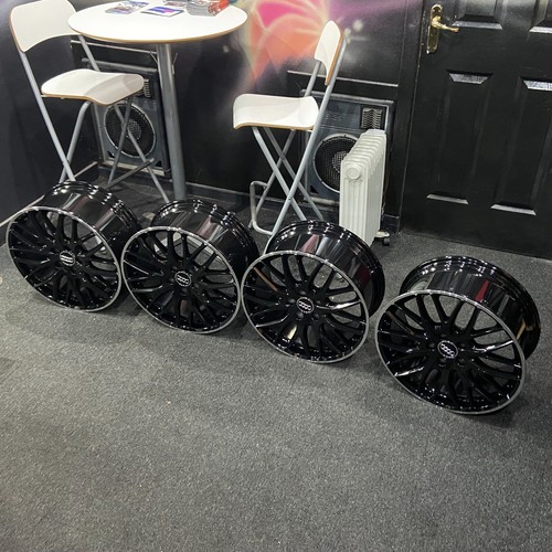 Display 2020 audi - 18”,