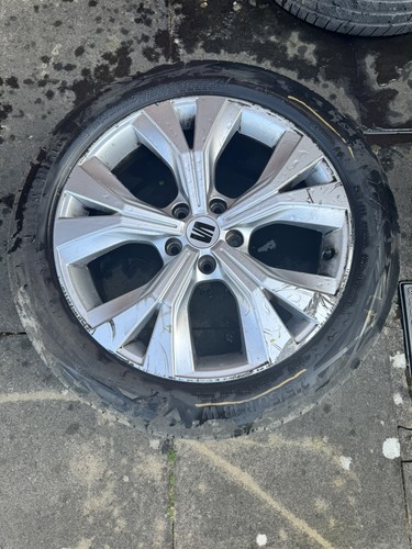 Seat ateca 2024 inch - 18", alloy