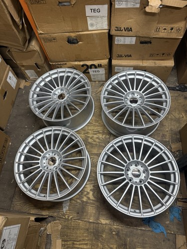 Bmw alpina 1 - 20’’,